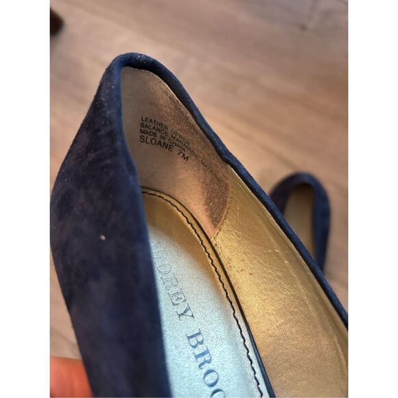 Audrey Brooke Blue Slip On Stiletto Heel Pumps size 7 - Picture 3 of 5